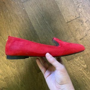 FLAT STEVE MADDEN RED SUEDE SHOES NEVER WORN SIZE EU 38